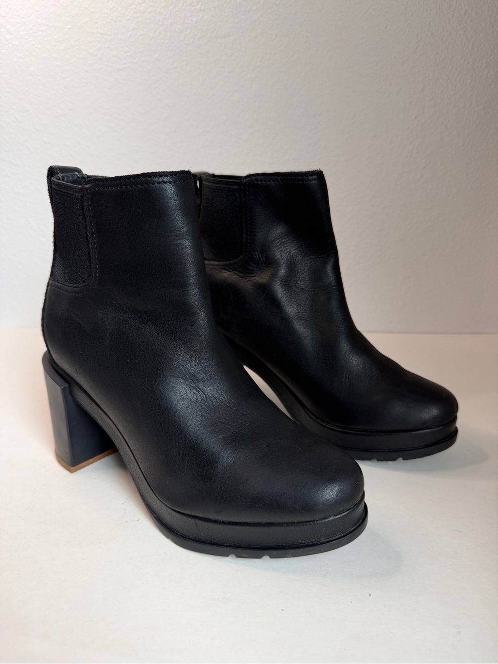 Sorel Joan Uptown Black Leather Chunky Heeled Boots
